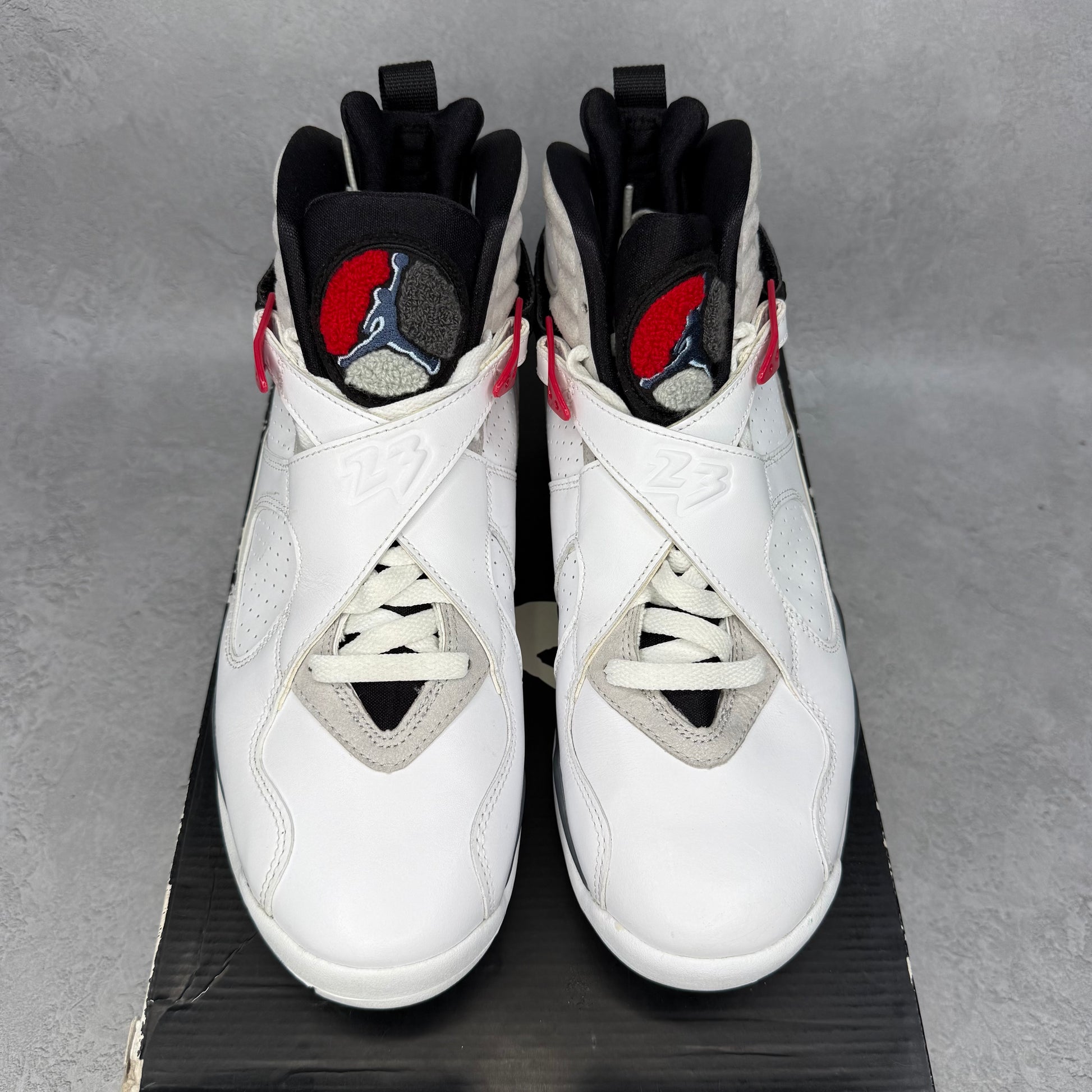 Jordan 8 Retro Bugs Bunny (2013) *pre-owned* SIZE 8.5