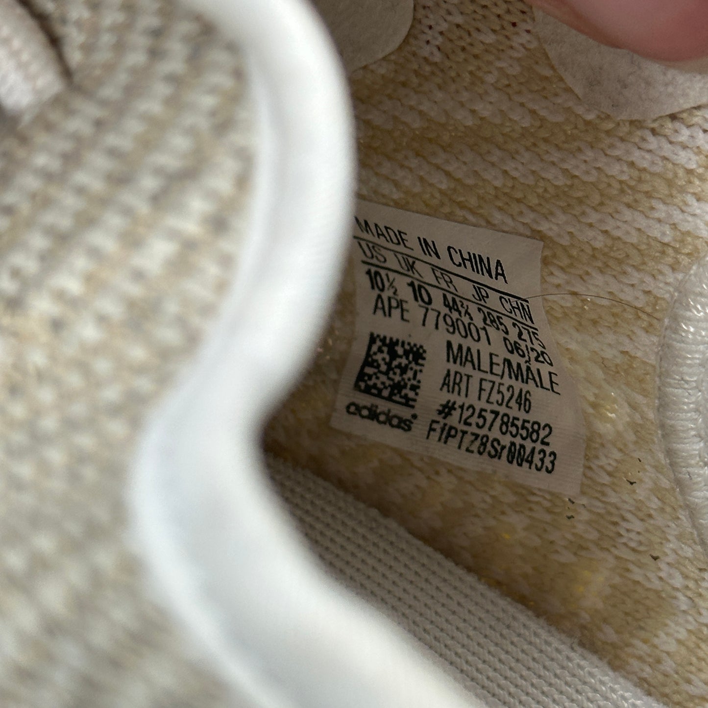 adidas Yeezy Boost 350 V2 Natural *pre-owned* SIZE 10.5