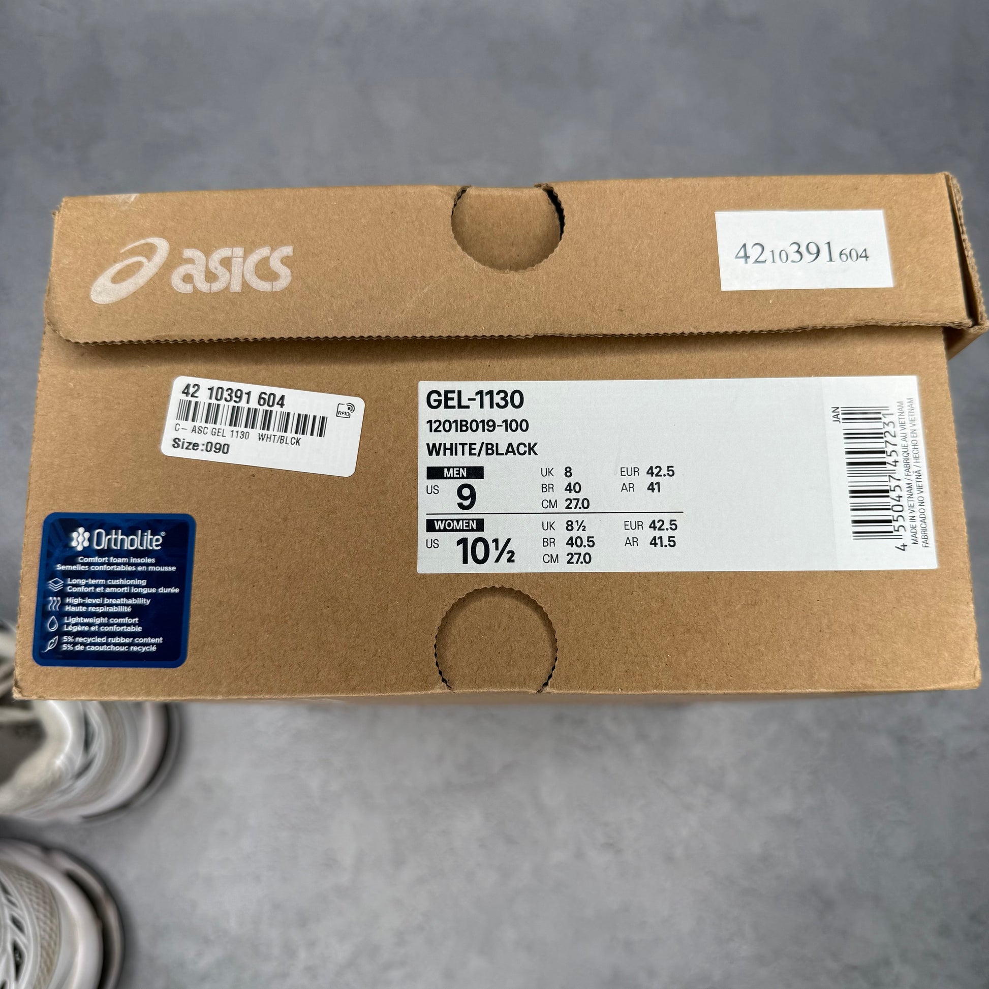 ASICS Gel-1130 White Black *pre-owned* SIZE 9