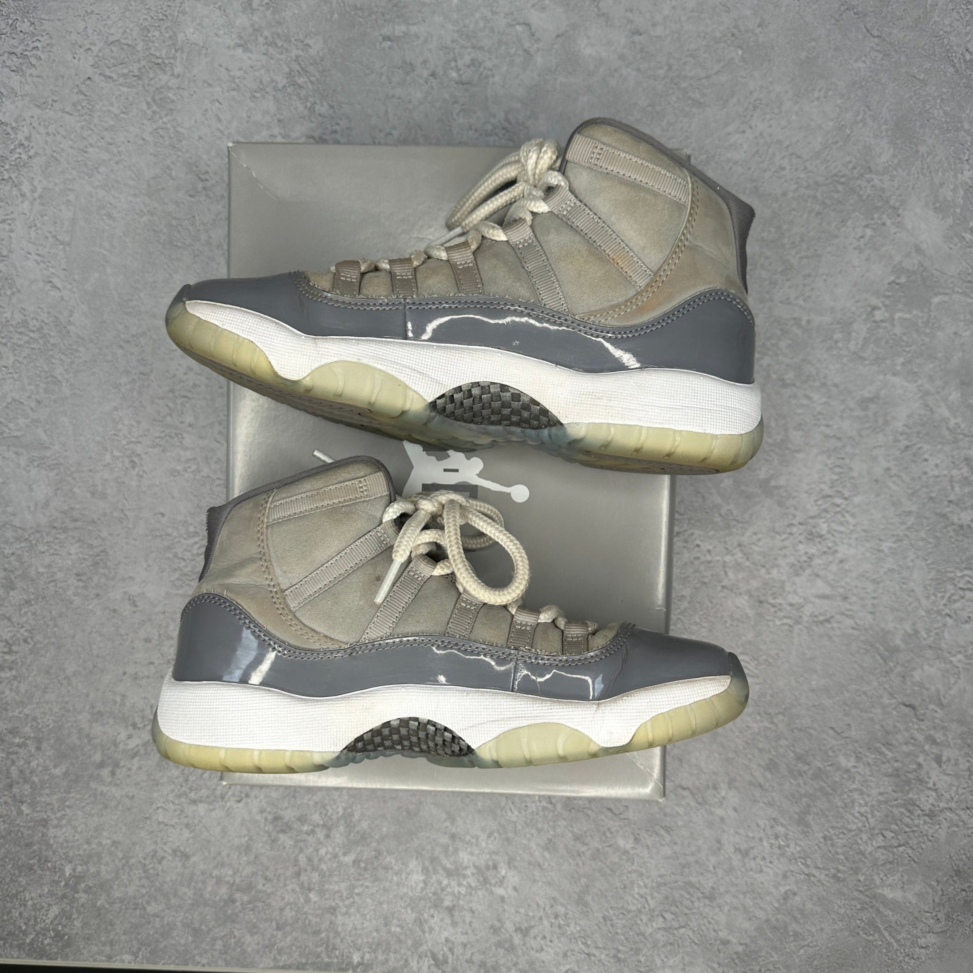 Jordan 11 Retro Cool Grey (2021) (GS) *pre - owned* SIZE 4.5Y - Kicks Collective PA - Jordan - 378038 - 005 - Men's Shoes - 4.5M/6W - Pre - Owned