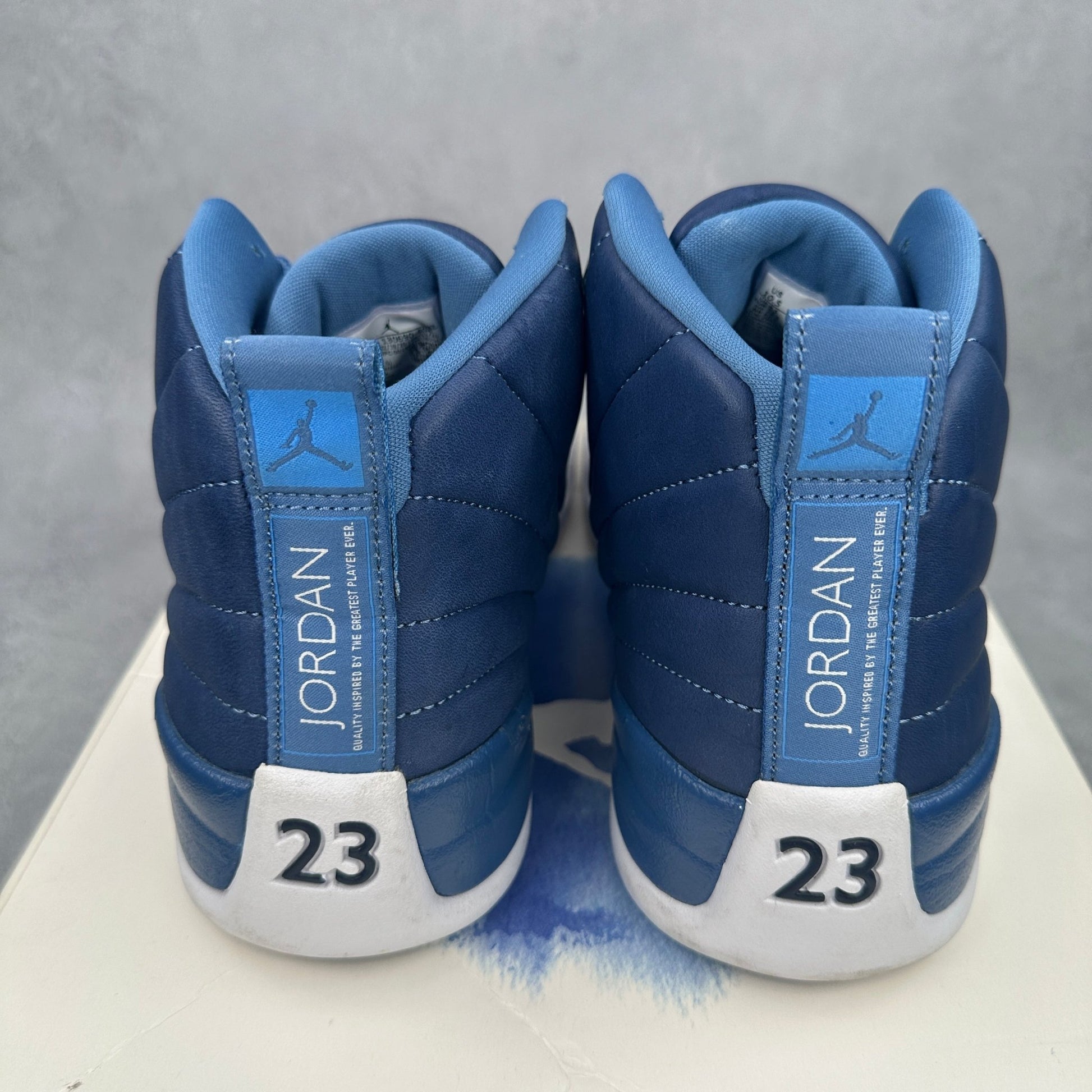 Jordan 12 Retro Indigo *pre - owned* SIZE 10.5 - Kicks Collective PA - Jordan - 130690 - 404 - Men's Shoes - 10.5M/12W - Pre - Owned