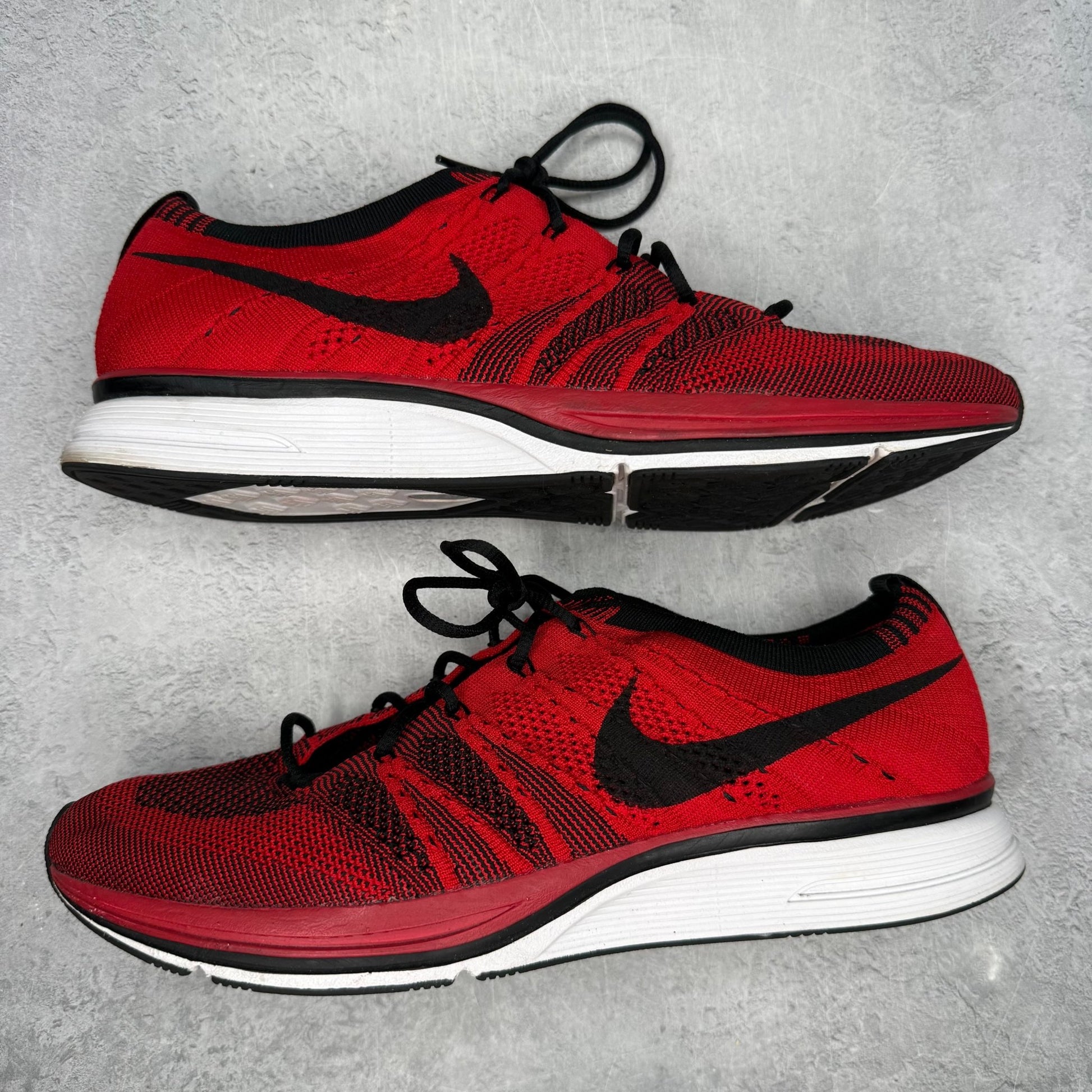 Nike Flyknit Trainer University Red (2018) *pre - owned* SIZE 10 - Kicks Collective PA - Nike - AH8396-601 - Men's Shoes - 10M/11.5W - Pre - Owned - No Box