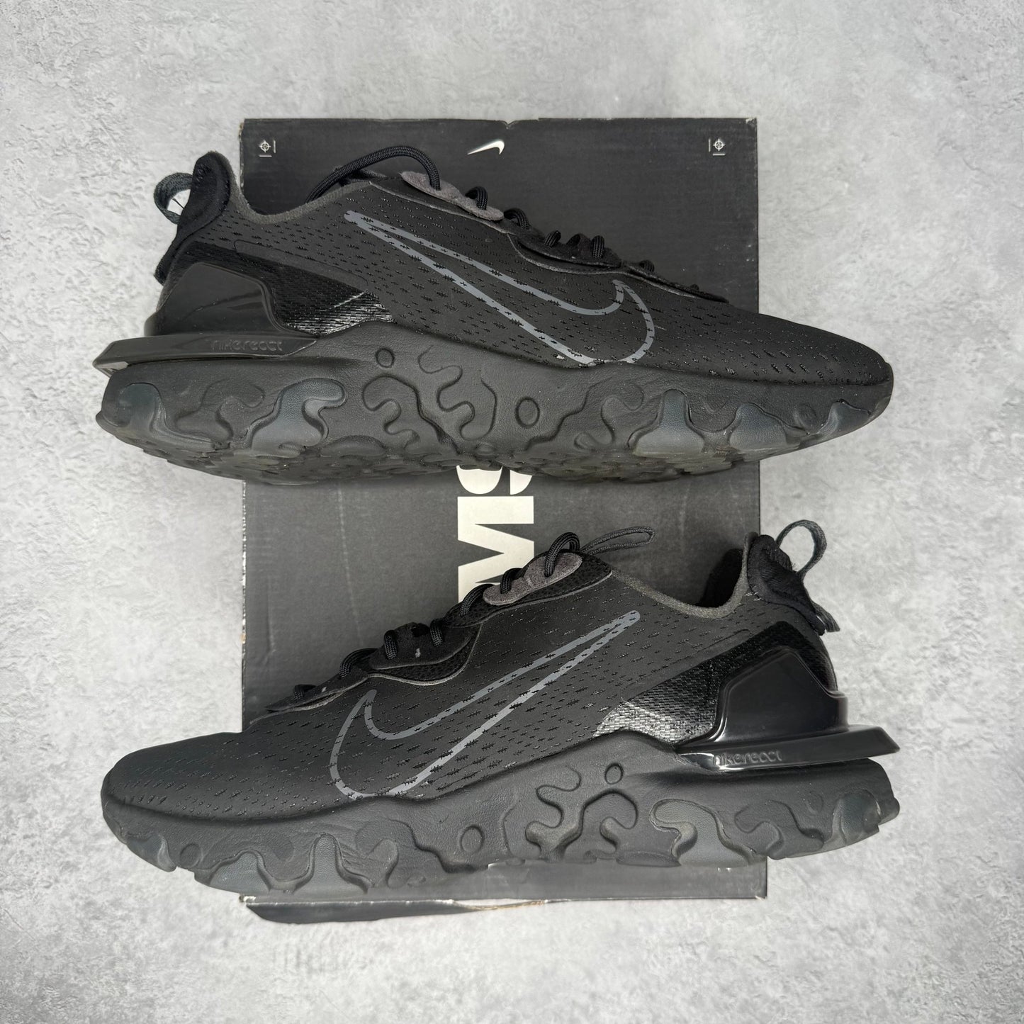 Nike React Vision Black Anthracite *pre - owned* SIZE 11 - Kicks Collective PA - Nike - CD4373-004 - Men's Shoes - 11M/12.5W - Pre - Owned
