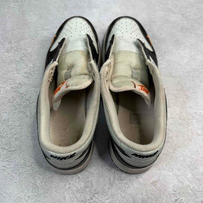 Nike Dunk Low Black Bright Mandarin Mini Swoosh (GS) *pre-owned* SIZE 6.5Y