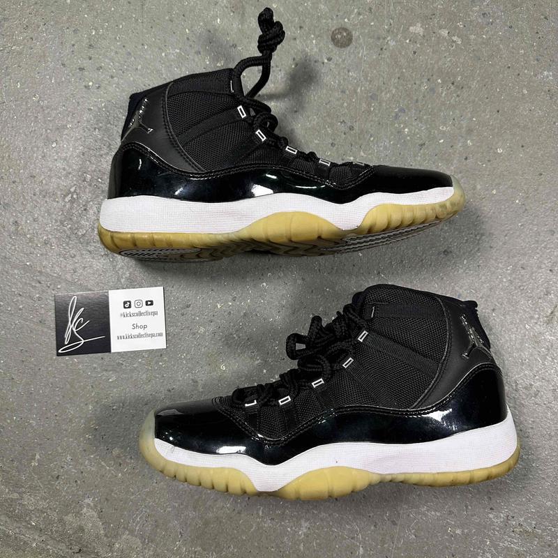Jordan 11 Retro Jubilee (GS) *pre-owned* SIZE 7