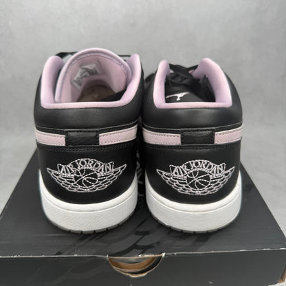 Jordan 1 Low SE Black Iced Lilac *pre-owned* SIZE 13
