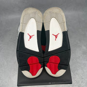 Jordan 4 Retro White Cement (2025) *pre-owned* SIZE 9.5