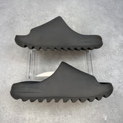 adidas Yeezy Slide Granite *pre-owned* SIZE 9