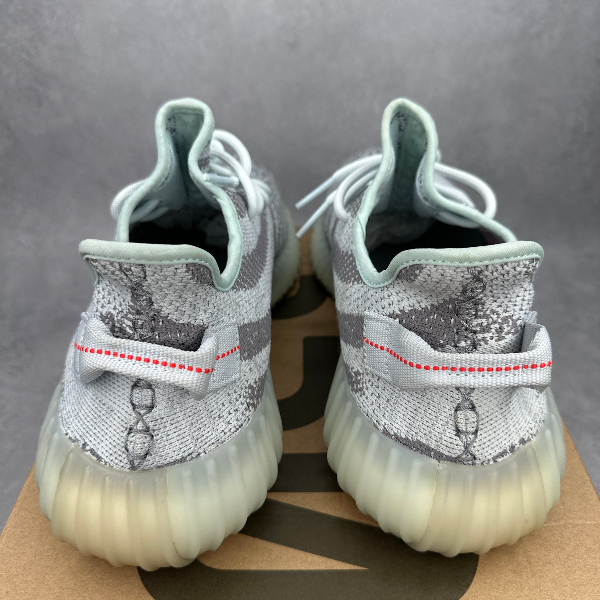adidas Yeezy Boost 350 V2 Blue Tint VNDS *pre-owned* SIZE 12
