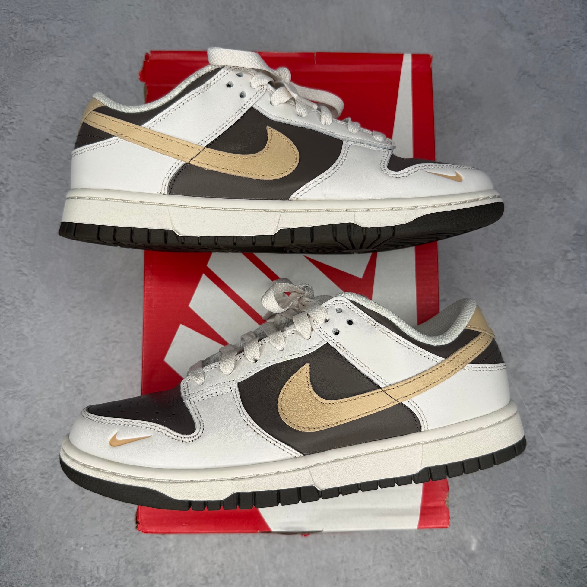 Nike Dunk Low Ironstone Sesame (Women's) *pre-owned* SIZE 8.5W