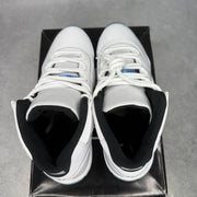 Jordan 11 Retro Legend Blue (2024) *pre-owned* SIZE 9