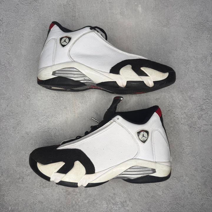 Jordan 14 Retro Black Toe (2014) *pre-owned* SIZE 9