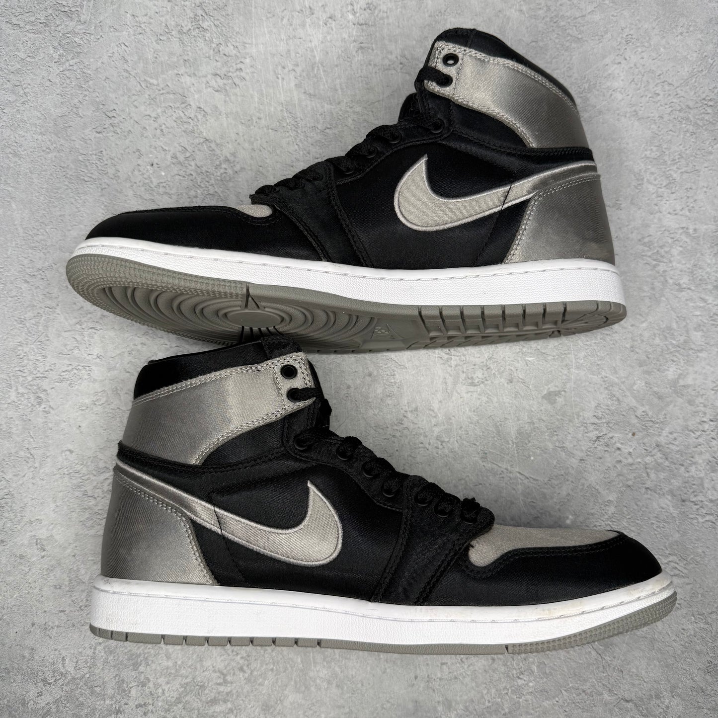 Jordan 1 Retro High OG Satin Shadow (Women's) *pre-owned* SIZE 10W