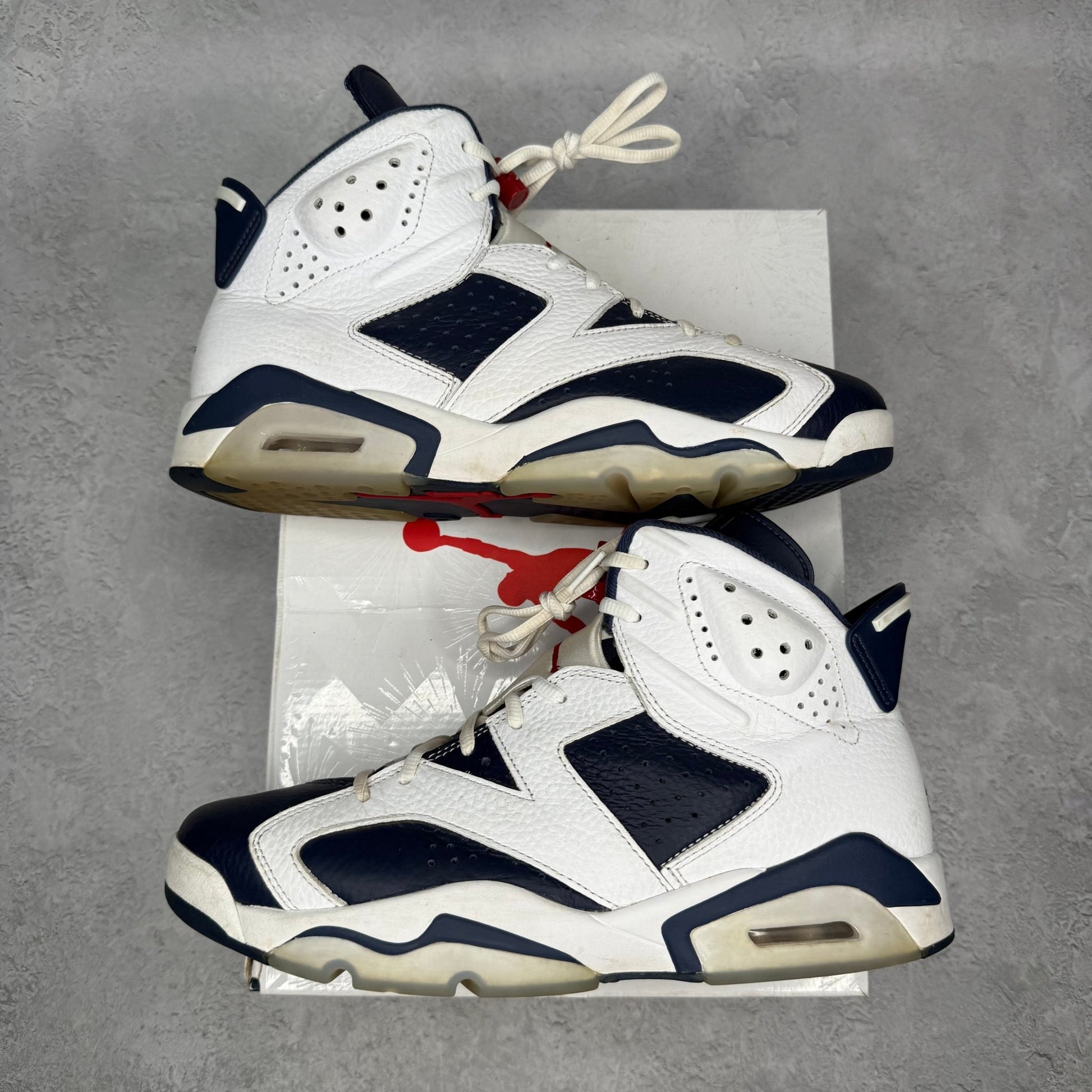 Jordan 6 Retro Olympic (2024) *pre - owned* SIZE 9.5 - Kicks Collective PA - Jordan - CT8529-164 - Men's Shoes - 9.5M/11W - Brand New