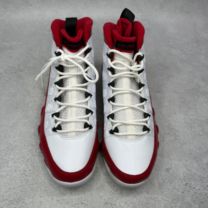 Jordan 9 Retro White Gym Red *pre-owned* SIZE 9