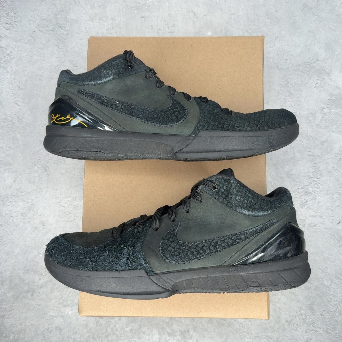 Nike Kobe 4 Protro Gift of Mamba 9 (Pre-Owned) - front