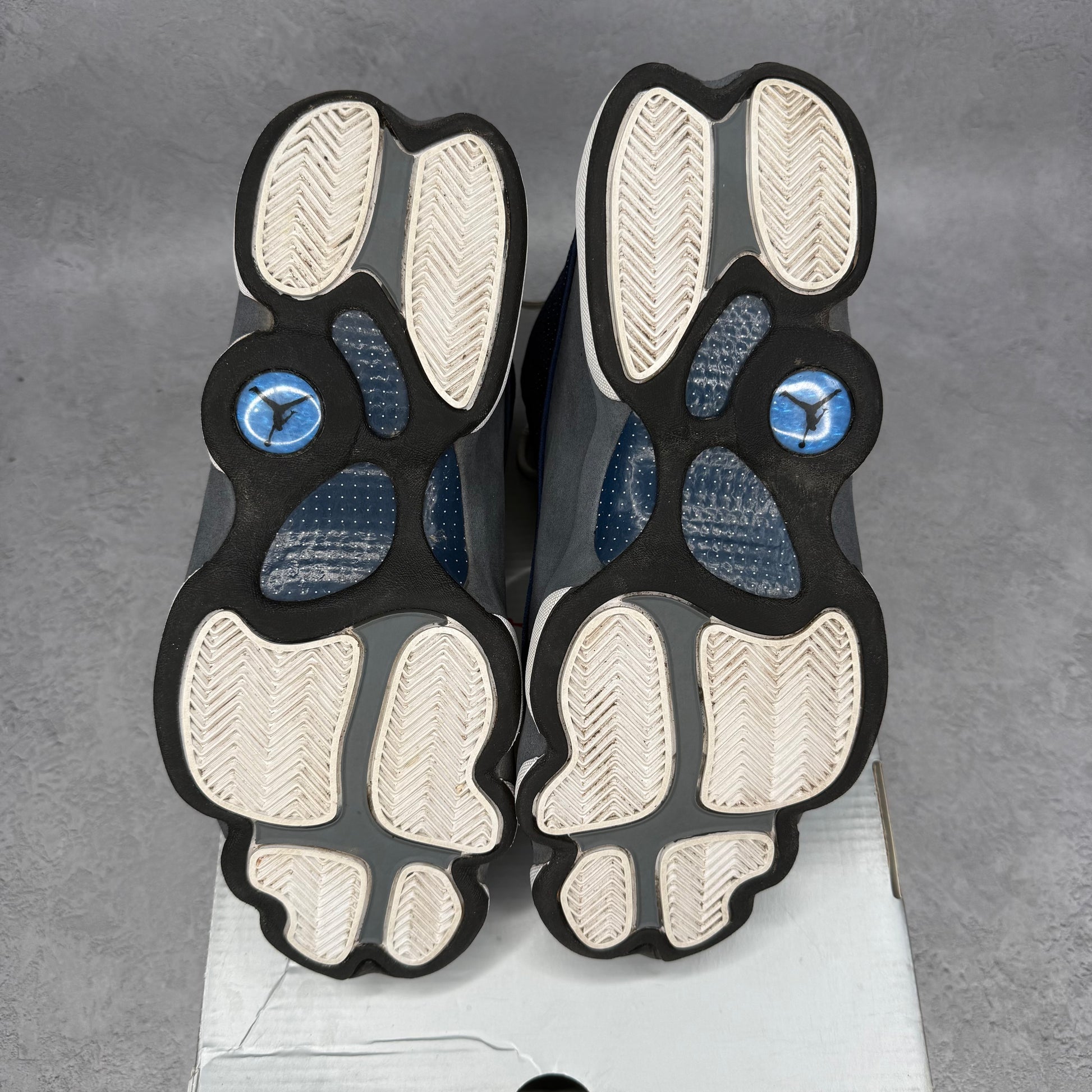 Jordan 13 Retro Flint (2020) *pre-owned* SIZE 10