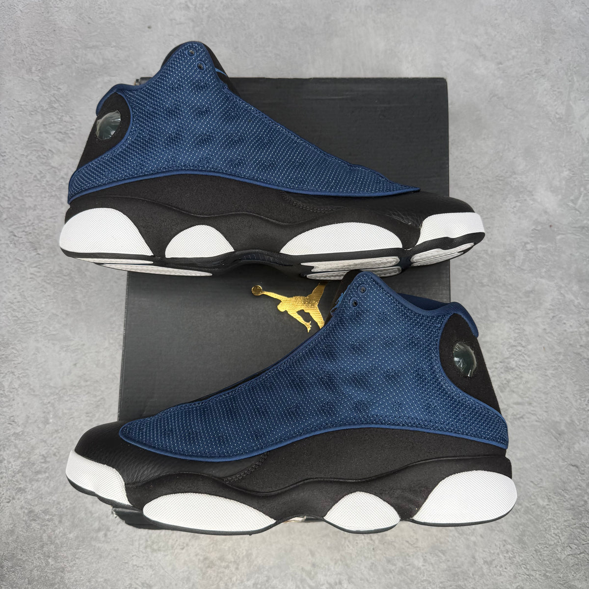 Jordan 13 Retro Brave Blue pre-owned size 12