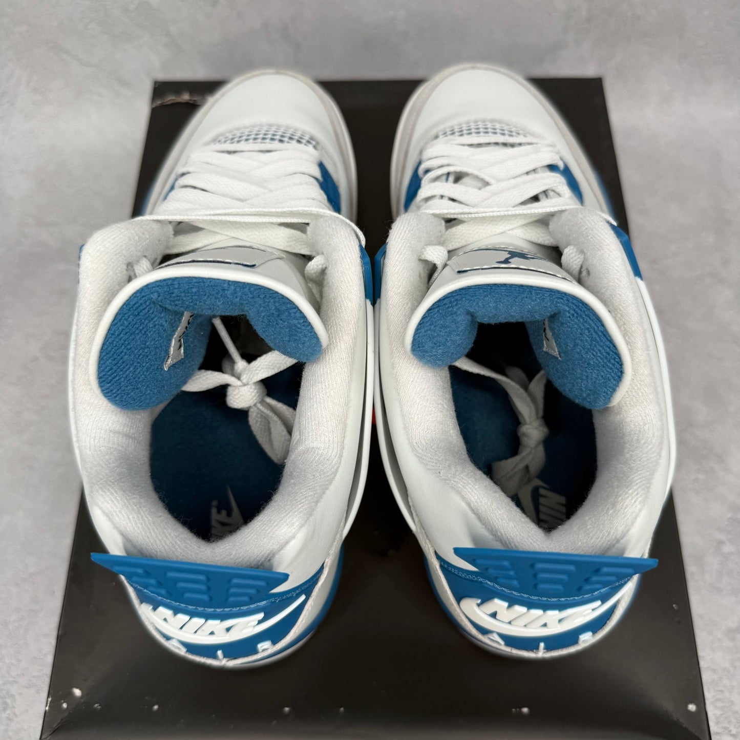 Jordan 4 Retro Military Blue (2024) *pre - owned* SIZE 11.5 - Kicks Collective PA - Jordan - FV5029 - 141 - Men's Shoes - 11.5M/13W - Pre - Owned