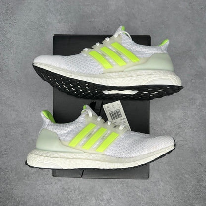 adidas Ultra Boost 5.0 DNA Cloud White Signal Green