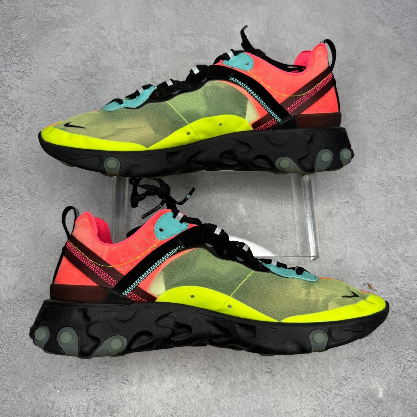 Nike React Element 87 Volt Racer Pink *pre - owned* SIZE 12 - Kicks Collective PA - Nike - AQ1090-700 - Men's Shoes - 12M/13.5W - Pre - Owned - No Box