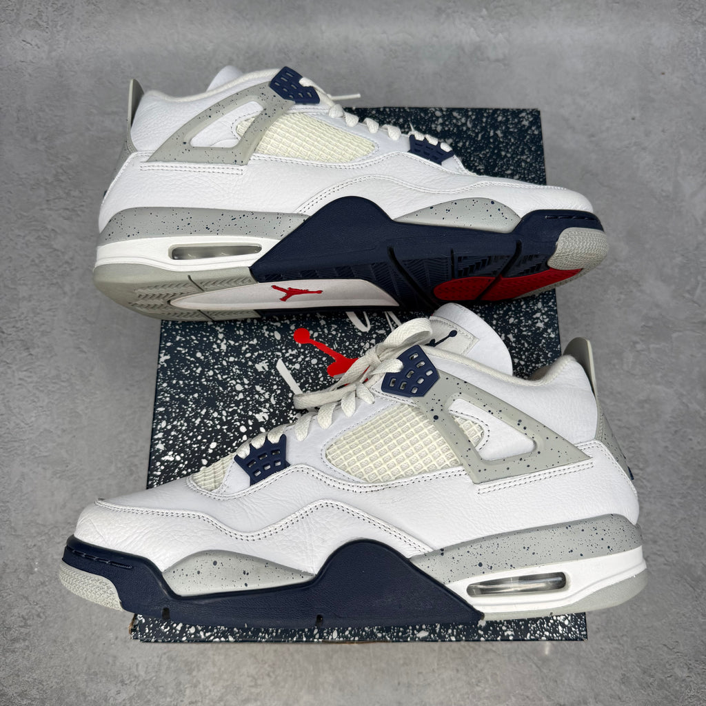 Jordan 4 Retro Midnight Navy *pre-owned* SIZE 12