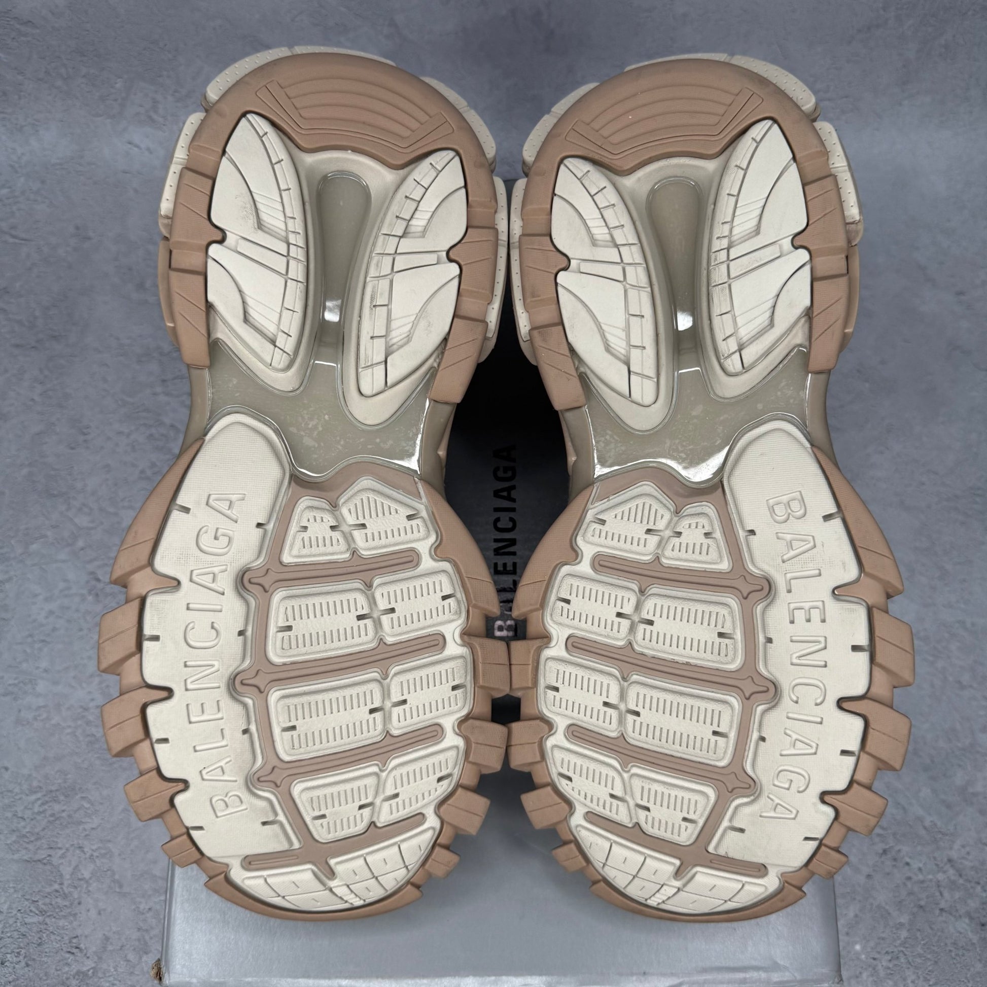 Track.3 Beige *pre - owned* SIZE 11 - Kicks Collective PA - Balenciaga - 700875W3RF39897 - Men's Shoes - 11M/12.5W - Brand New