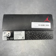 Jordan 3 Retro Mocha (2018) pre-owned size 9