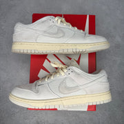 Nike Dunk Low Phantom Light Bone *pre-owned* SIZE 11