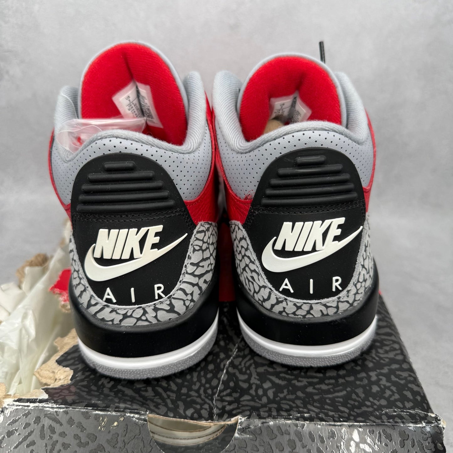 Jordan 3 Retro SE Unite - Kicks Collective PA - Jordan - CK5692-600 - Men's Shoes - 7M/8.5W - Brand New - Original Box (Damaged)