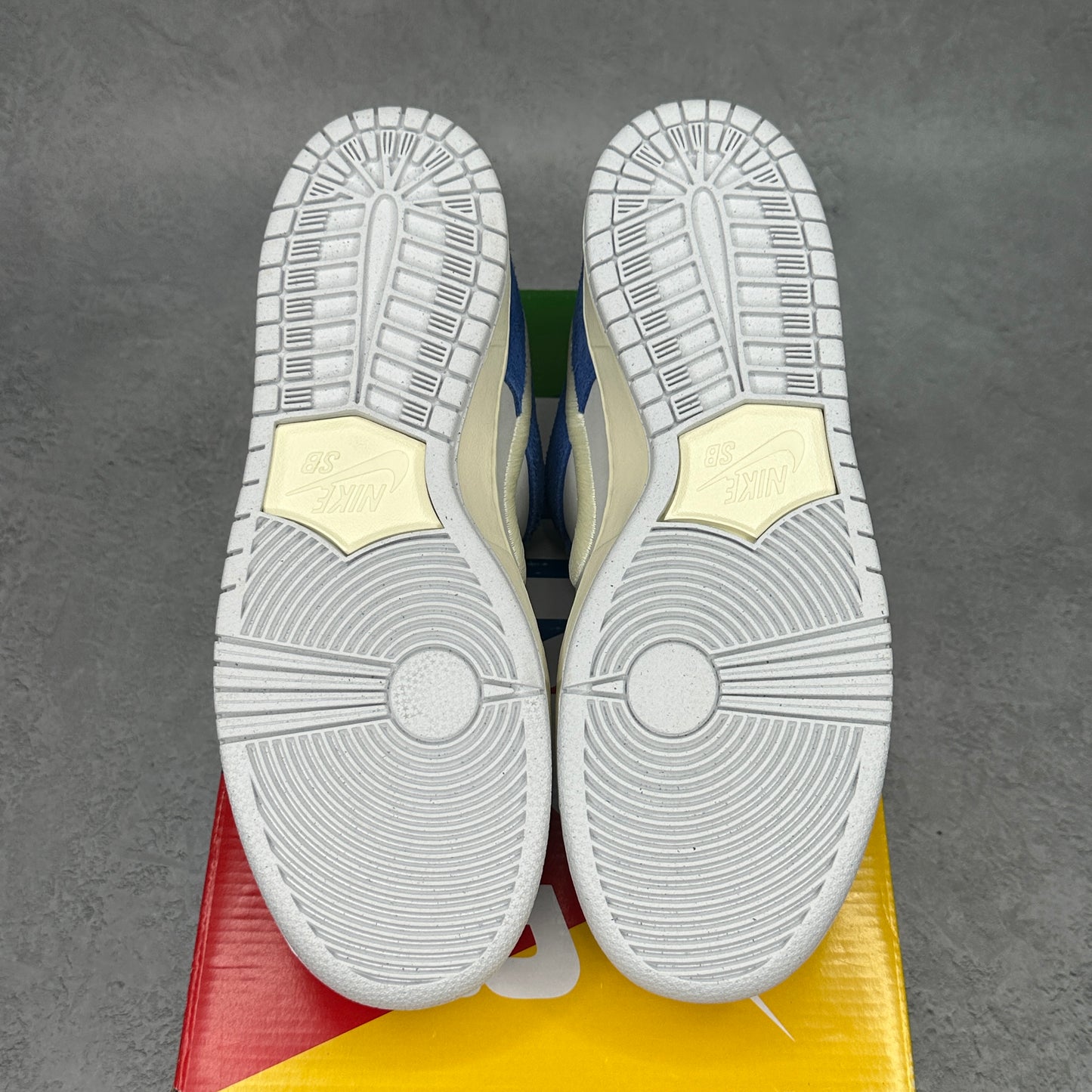 Nike SB Dunk Low Pro Fly Streetwear Gardenia