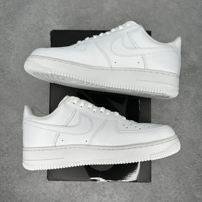Nike Air Force 1 Low Supreme White