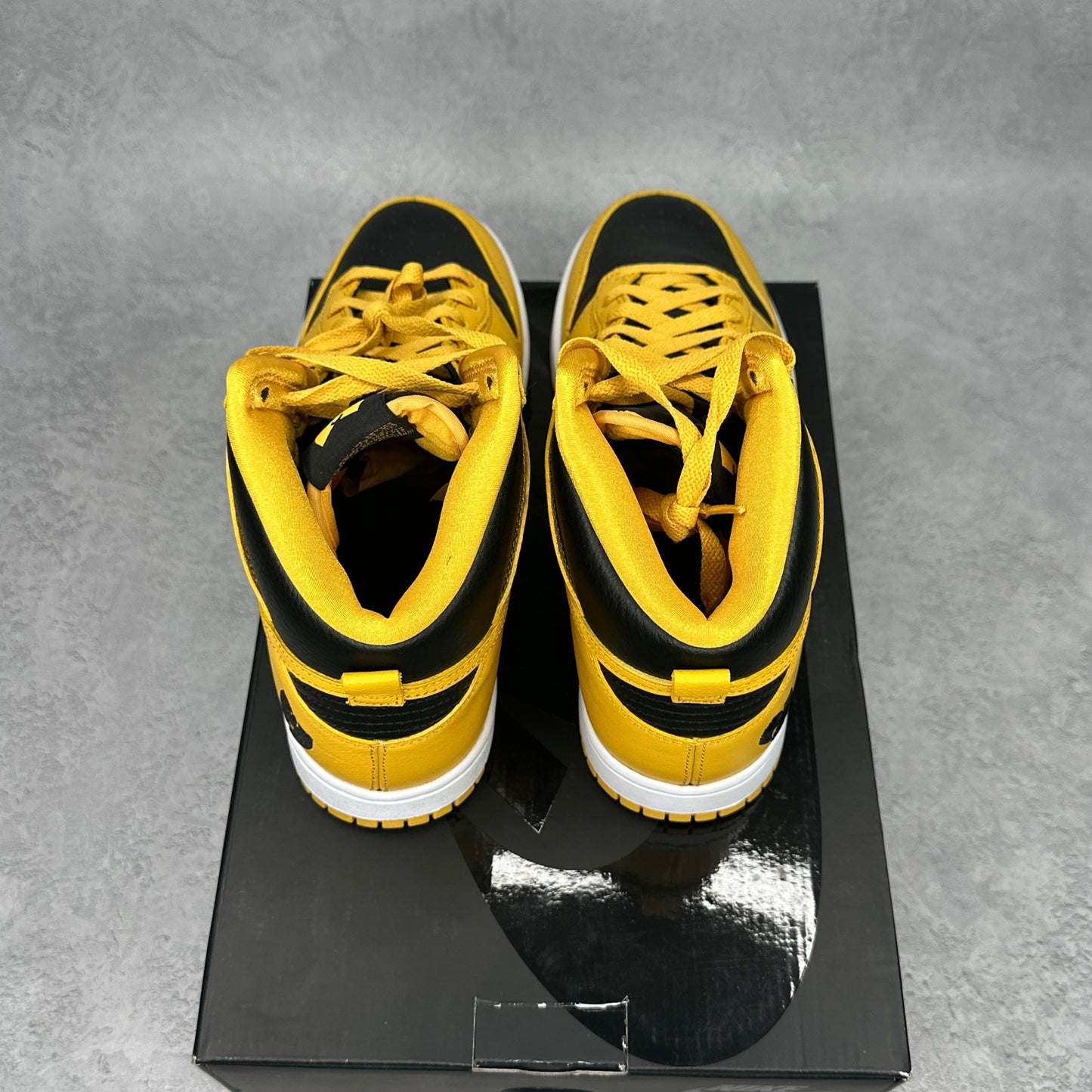 Nike Dunk High Wu - Tang (2024) - Kicks Collective PA - Nike - HJ4320 - 001 - Men's Shoes - 8M/9.5W - Brand New