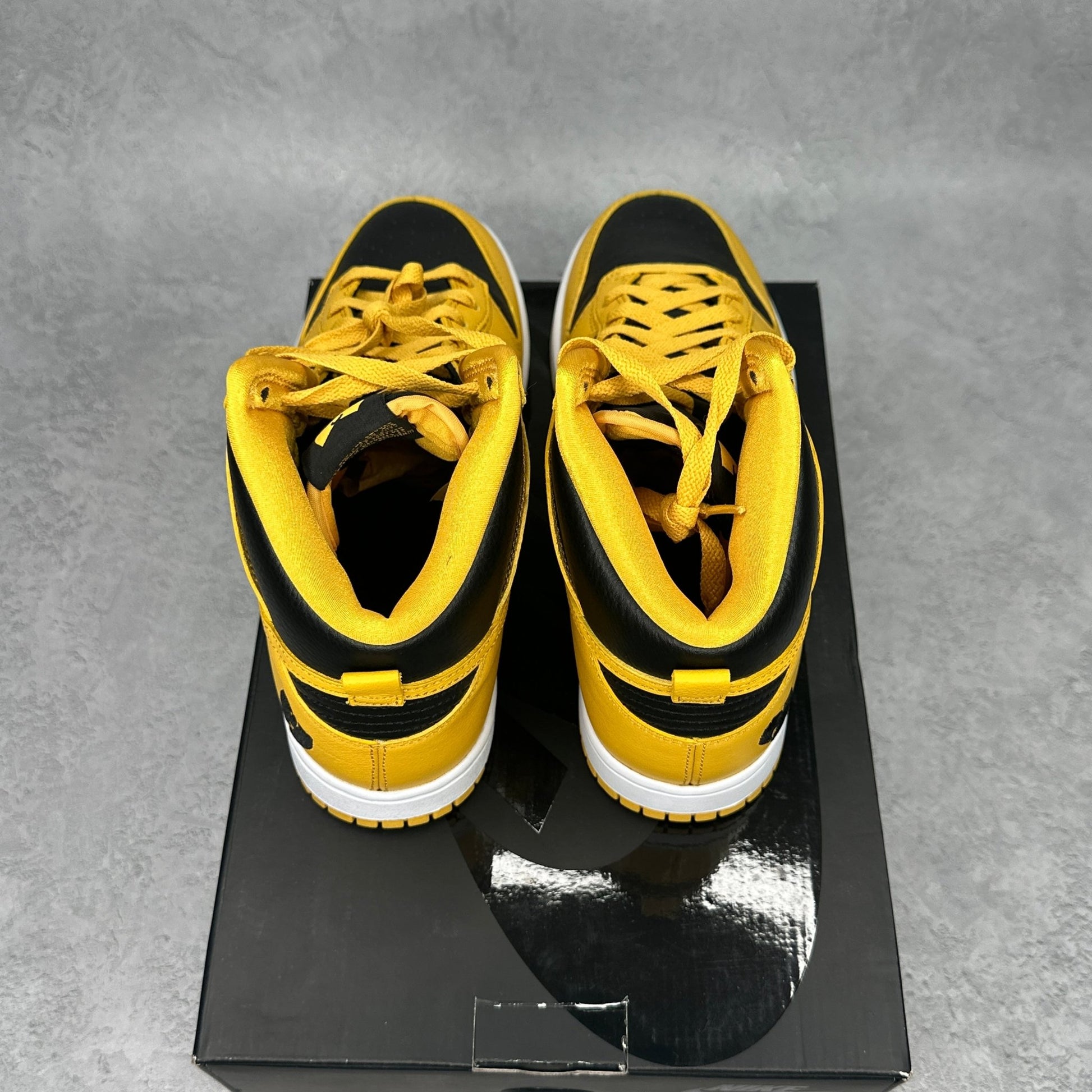 Nike Dunk High Wu - Tang (2024) - Kicks Collective PA - Nike - HJ4320 - 001 - Men's Shoes - 8M/9.5W - Brand New
