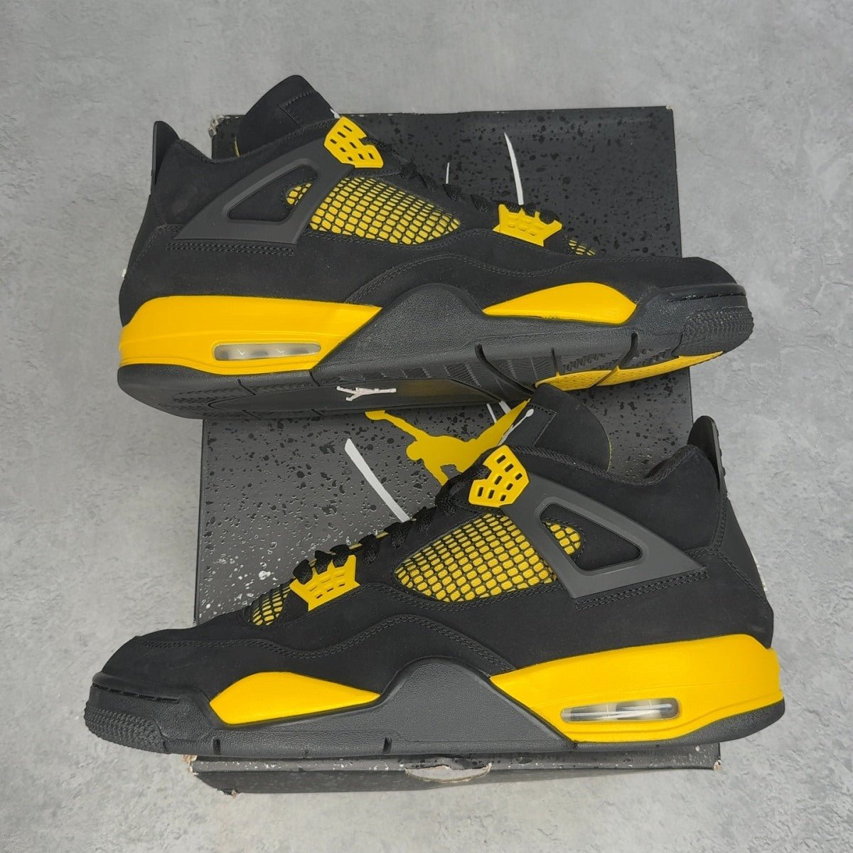 Jordan 4 Retro Thunder (2023) 13 (Pre-Owned) - Kicks Collective PA - Jordan - DH6927-017-13-PO-3 - Pre-Owned Sneakers - 13M / 14.5W