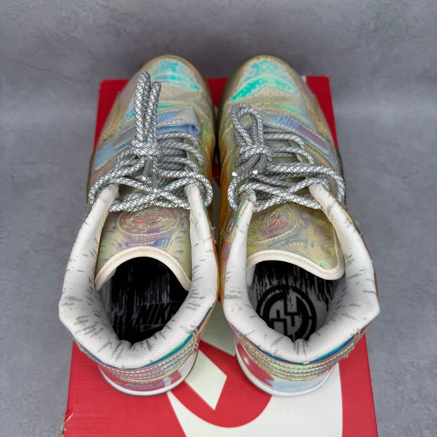 Nike Air Trainer 1 Super Bowl Hologram *pre - owned* SIZE 10.5 - Kicks Collective PA - Nike - 607081-900 - Men's Shoes - 10.5M/12W - Pre - Owned