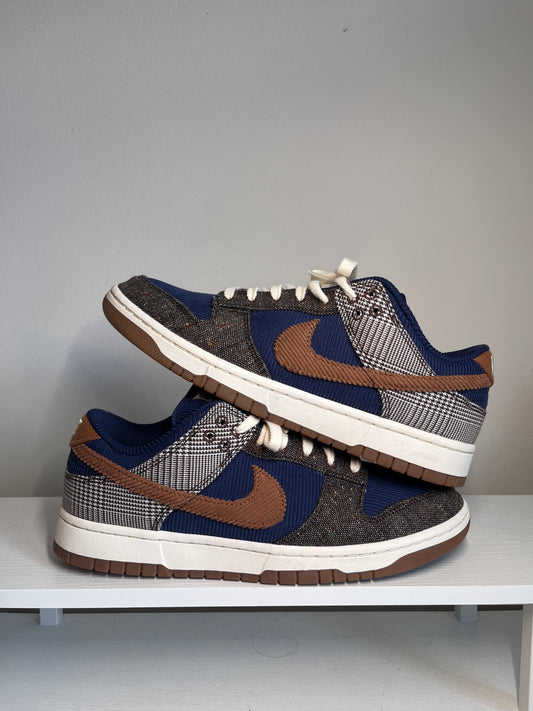 Nike Dunk Low Tweed Midnight Navy Corduroy *pre-owned* (SIZE 9)