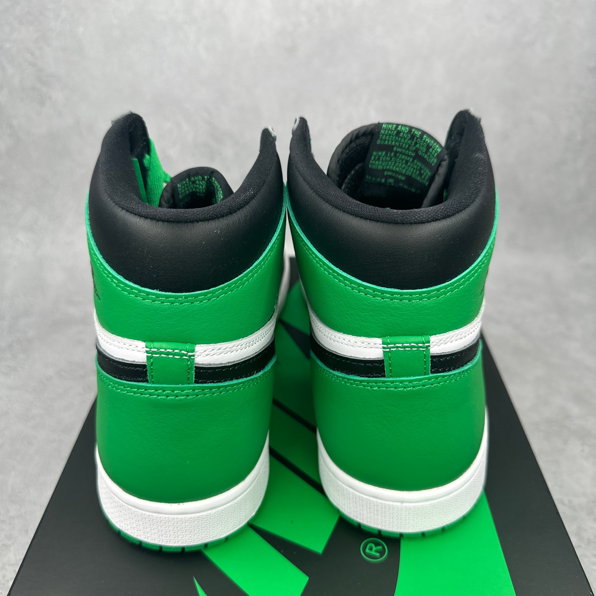 Jordan 1 Retro High OG Lucky Green