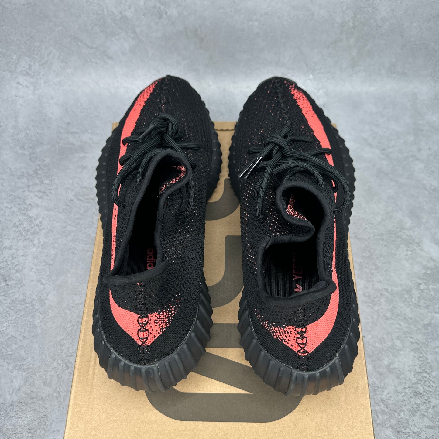 adidas Yeezy Boost 350 V2 Core Black Red VNDS *pre-owned* SIZE 12