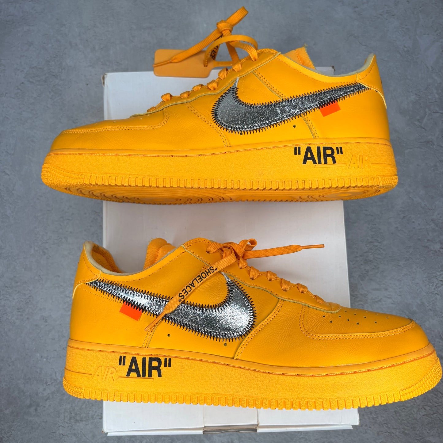 Nike Air Force 1 Low Off-White ICA University Gold *pre-owned* SIZE 12