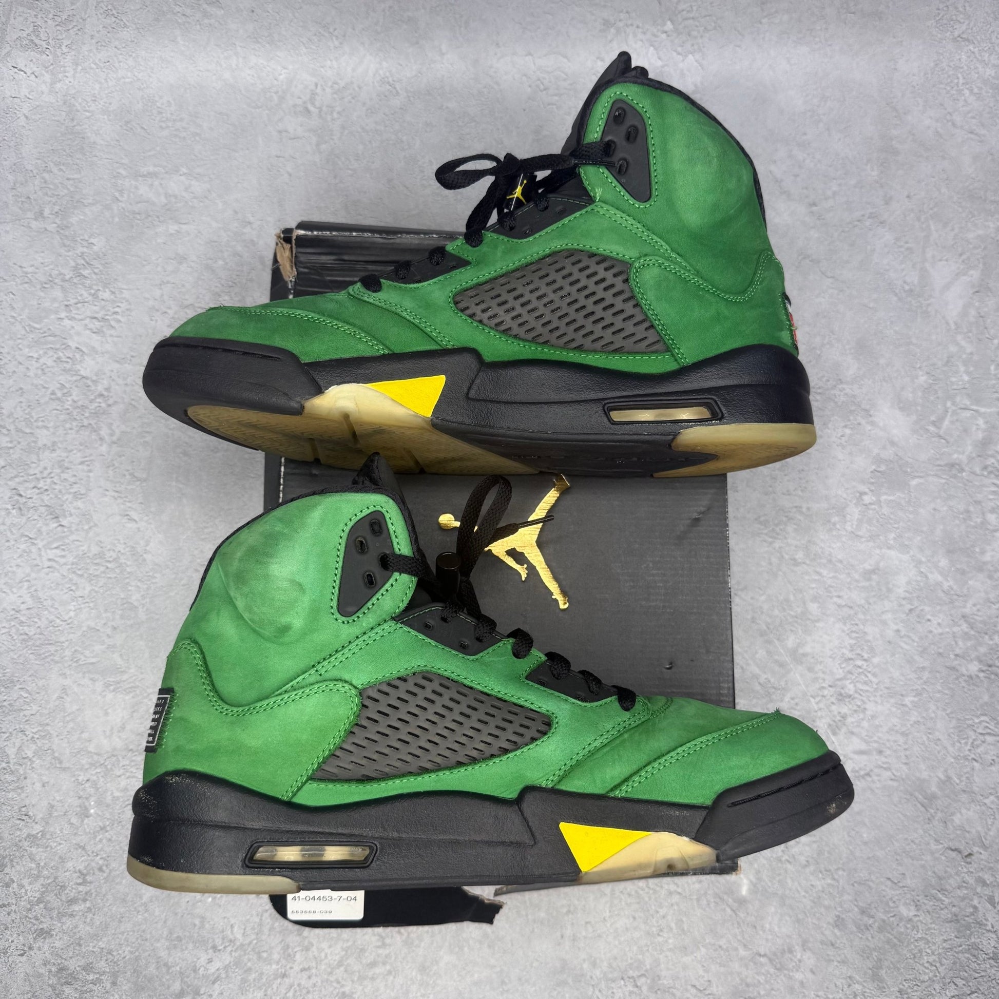 Jordan 5 Retro SE Oregon *pre - owned* SIZE 12 - Kicks Collective PA - Jordan - CK6631-307 - Men's Shoes - 12M/13.5W - Pre - Owned - Replacement Box