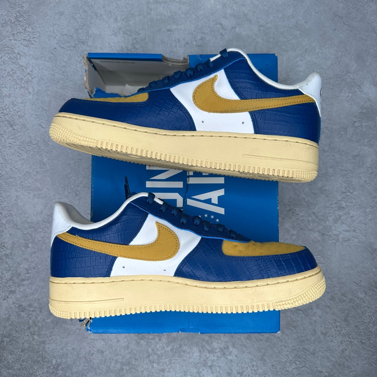 Nike Air Force 1 Low SP Undefeated 5 On It Blue Yellow Croc *pre - owned* SIZE 9 - Kicks Collective PA - Nike - DM8462-400 - Men's Shoes - 9M/10.5W - Pre - Owned - Original Box (Damaged)