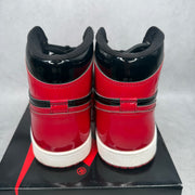 Jordan 1 Retro High OG Patent Bred pre-owned size 9.5
