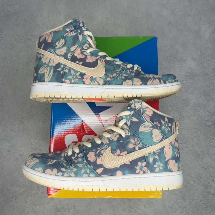 Nike SB Dunk High Hawaii - Image 1