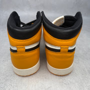 Jordan 1 Retro High OG Taxi *pre-owned* SIZE 9.5