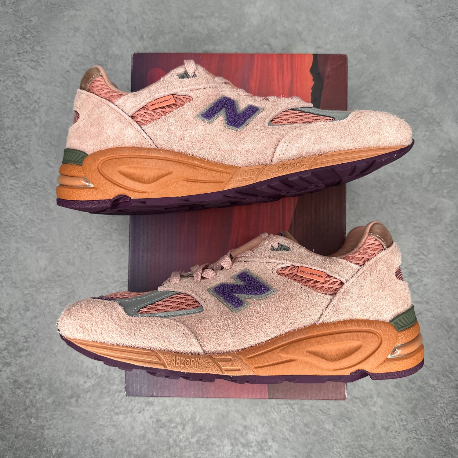 New Balance 990v2 Salehe Bembury Sand Be The Time PADS *pre-owned* SIZE 10
