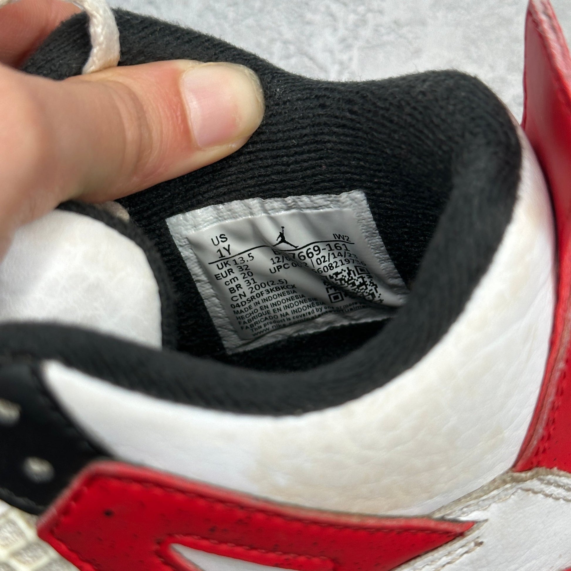 Jordan 4 Retro Red Cement (PS) *pre - owned* SIZE 1Y - Kicks Collective PA - Jordan - BQ7669 - 161 - Toddler's - 1Y - Pre - Owned