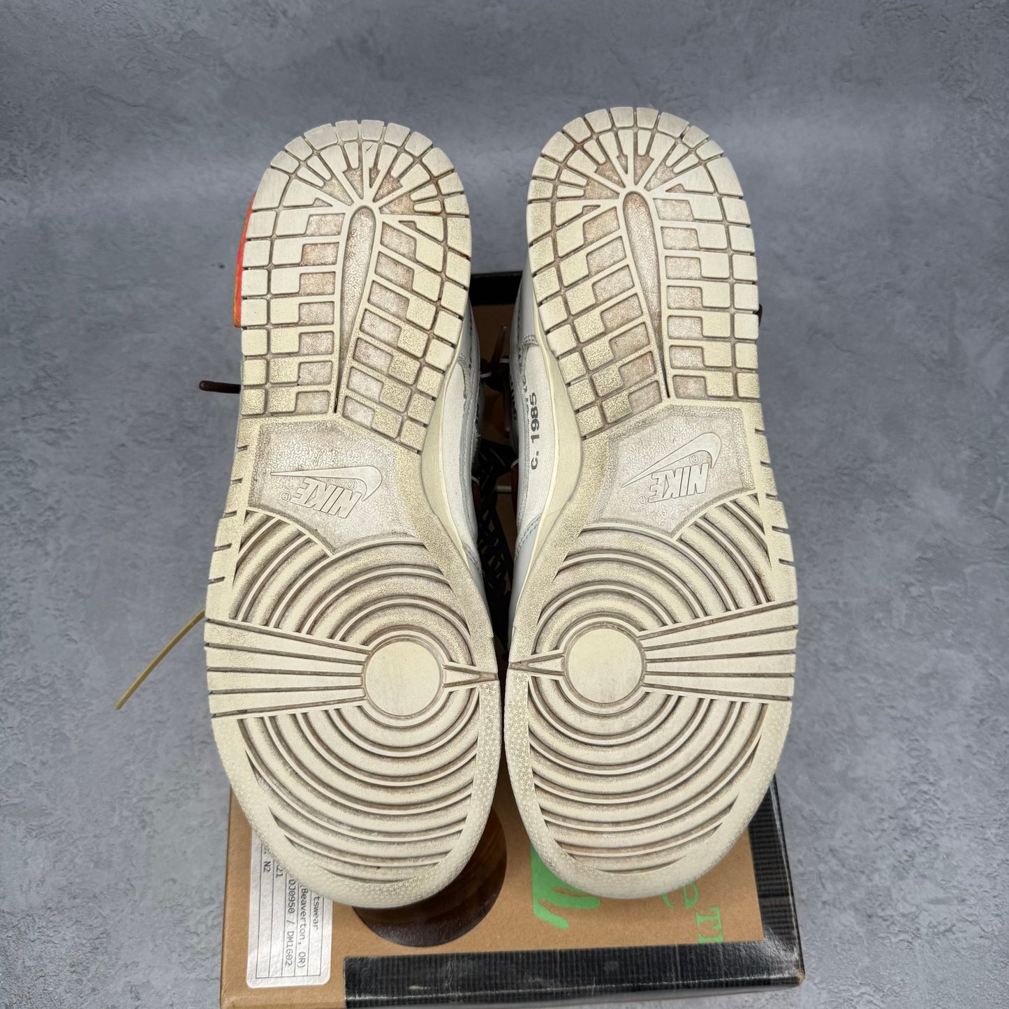 Nike Dunk Low Off - White Lot 46 *pre - owned* SIZE 10.5 - Kicks Collective PA - Nike - DM1602-102 - Men's Shoes - 10.5M/12W - Pre - Owned