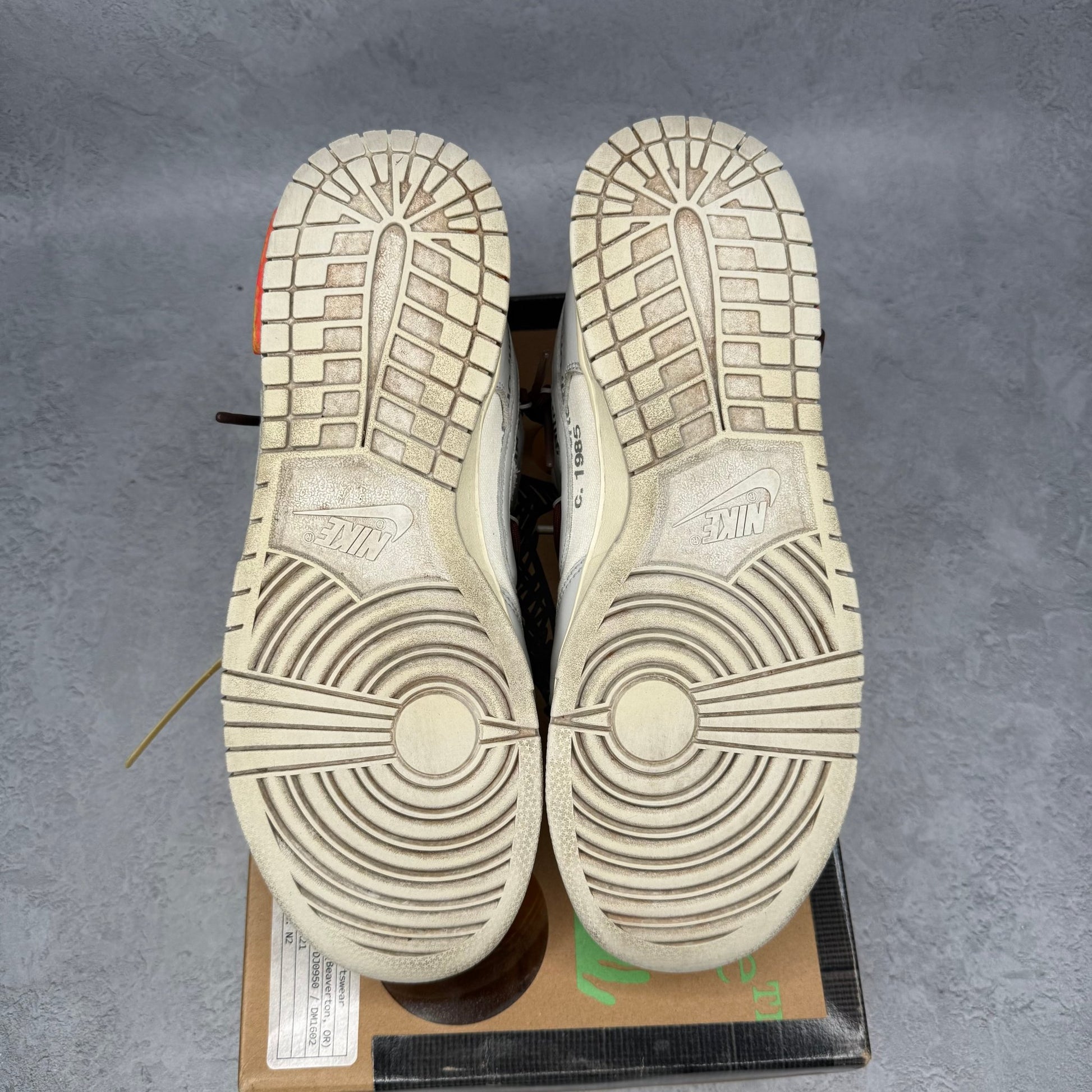 Nike Dunk Low Off - White Lot 46 *pre - owned* SIZE 10.5 - Kicks Collective PA - Nike - DM1602-102 - Men's Shoes - 10.5M/12W - Pre - Owned