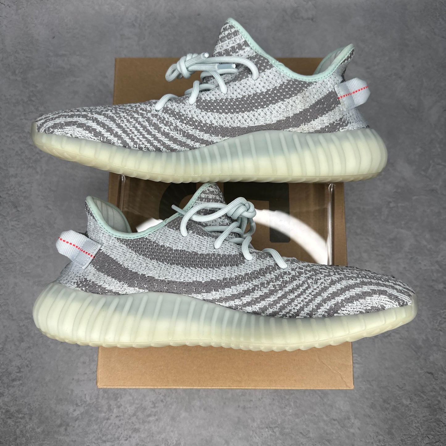 adidas Yeezy Boost 350 V2 Blue Tint VNDS *pre-owned* SIZE 12